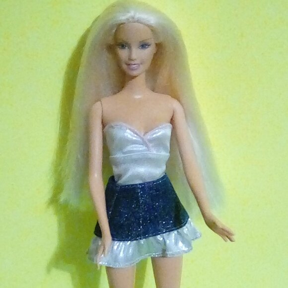 Barbie doll & pink VW  beetle Car Y2K 2000s price firm - Picture 7 of 14